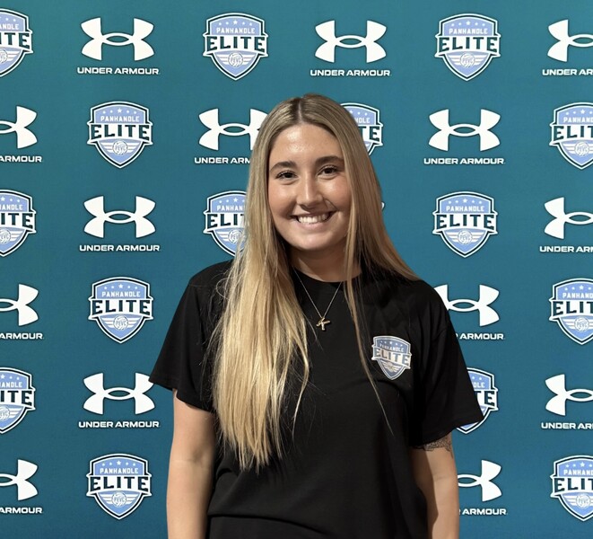 Assistant coach Kaidyn Browning