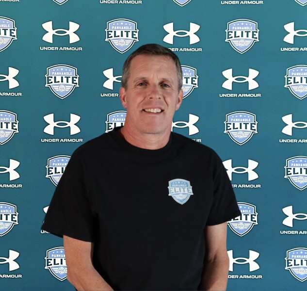 Assistant coach Walter Patterson