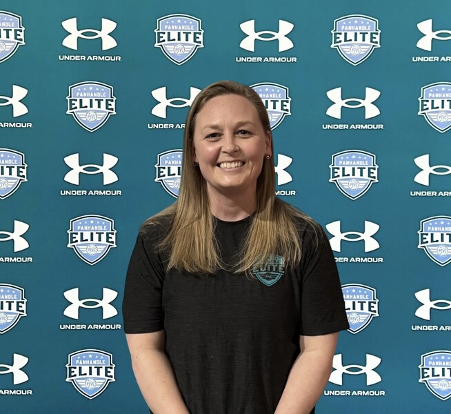 Head coach Amanda Klein